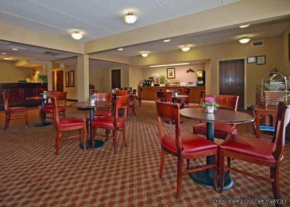 Quality Inn Airport - Southeast Irondale Restaurang bild